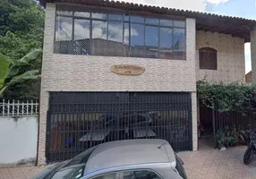 Foto 1 de Casa com 3 Quartos para alugar, 450m² em Nazaré, Belo Horizonte