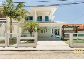 Foto 1 de Casa com 3 Quartos à venda, 180m² em Ingleses do Rio Vermelho, Florianópolis