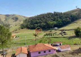 Foto 1 de Fazenda/Sítio com 4 Quartos à venda, 338800m² em , Cunha