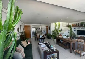 Foto 1 de Apartamento com 2 Quartos à venda, 132m² em Caminho Das Árvores, Salvador