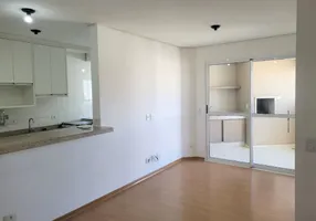 Foto 1 de Apartamento com 3 Quartos para alugar, 81m² em Santa Rosa, Londrina