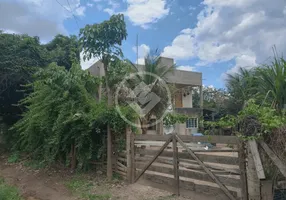 Foto 1 de Fazenda/Sítio com 3 Quartos à venda, 184m² em Zona Rural, Piracanjuba