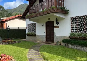 Foto 1 de Casa com 5 Quartos à venda, 210m² em Cônego, Nova Friburgo