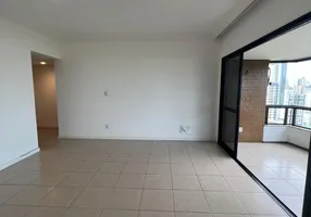 Foto 1 de Apartamento com 3 Quartos à venda, 95m² em Itaigara, Salvador