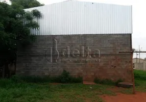 Foto 1 de Galpão/Depósito/Armazém à venda, 300m² em Vila Marielza, Uberlândia