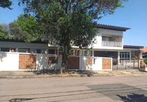 Foto 1 de com 4 Quartos à venda, 320m² em Vila Sao Luiz, Valinhos