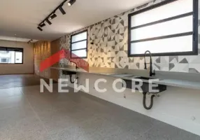 Foto 1 de Apartamento com 3 Quartos à venda, 212m² em Higienópolis, São Paulo