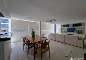 Foto 1 de Cobertura com 2 Quartos para venda ou aluguel, 159m² em Copacabana, Rio de Janeiro