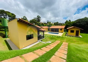 Foto 1 de Fazenda/Sítio com 3 Quartos à venda, 250m² em Paruru, Ibiúna