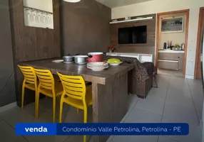 Foto 1 de Casa de Condomínio com 2 Quartos à venda, 10m² em COHAB VI, Petrolina