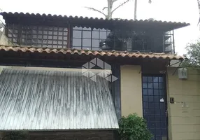 Foto 1 de Casa com 3 Quartos à venda, 250m² em Jardim Itú Sabará, Porto Alegre