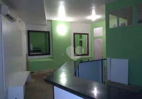 Foto 1 de Casa com 4 Quartos à venda, 264m² em Catete, Rio de Janeiro