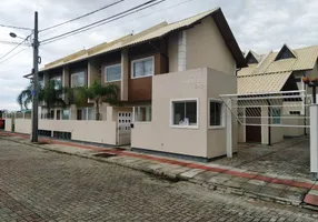 Foto 1 de Casa com 2 Quartos à venda, 67m² em Ribeirão da Ilha, Florianópolis