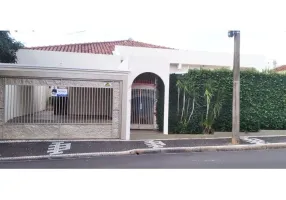 Foto 1 de Casa com 3 Quartos à venda, 425m² em Centro, Tupã