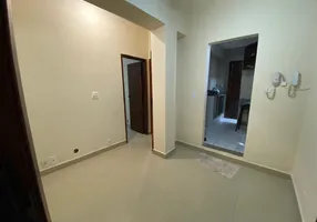 Foto 1 de Apartamento com 2 Quartos para alugar, 65m² em Santo Cristo, Rio de Janeiro