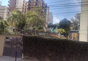 Foto 1 de Lote/Terreno à venda, 1750m² em Real Parque, São Paulo