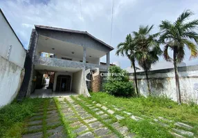 Foto 1 de Casa com 4 Quartos para venda ou aluguel, 480m² em Cidade dos Funcionários, Fortaleza