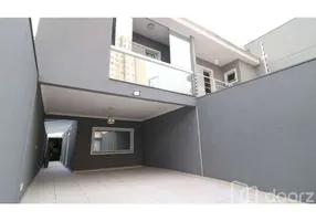 Foto 1 de Casa com 3 Quartos à venda, 137m² em Jardim Germania, São Paulo