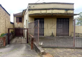 Foto 1 de Lote/Terreno à venda, 120m² em Medianeira, Porto Alegre