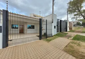 Foto 1 de Casa com 3 Quartos para alugar, 105m² em Jardim Italia II, Maringá