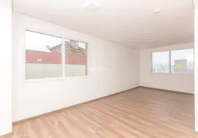 Foto 1 de Apartamento com 1 Quarto para alugar, 34m² em Cidade Baixa, Porto Alegre