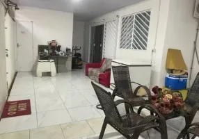 Foto 1 de Casa com 3 Quartos à venda, 155m² em Cabanagem, Belém