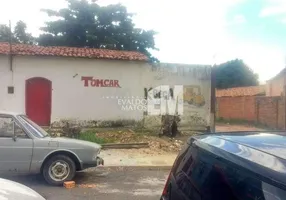 Foto 1 de Lote/Terreno à venda, 806m² em Marques, Teresina