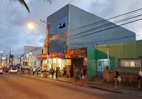 Foto 1 de Ponto Comercial para alugar, 240m² em Alecrim, Natal