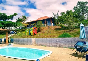 Foto 1 de Fazenda/Sítio com 4 Quartos à venda, 280m² em Vila Sao Luiz, Porangaba