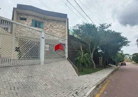 Foto 1 de Sobrado com 3 Quartos à venda, 311m² em Três Marias, São José dos Pinhais