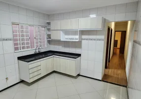 Foto 1 de Casa com 2 Quartos à venda, 130m² em Jardim Bandeirantes, São Carlos