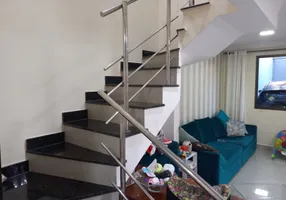 Foto 1 de Casa com 3 Quartos à venda, 190m² em Santa Efigênia, Belo Horizonte