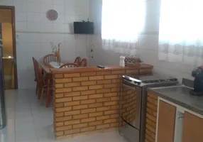Foto 1 de Casa com 5 Quartos para venda ou aluguel, 248m² em Belém, São Paulo