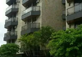 Foto 1 de Apartamento com 3 Quartos à venda, 92m² em Passagem, Cabo Frio