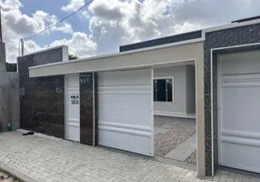 Foto 1 de Casa com 3 Quartos à venda, 100m² em Tabajara, Aquiraz