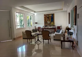 Foto 1 de Casa de Condomínio com 5 Quartos à venda, 380m² em Itaipu, Niterói