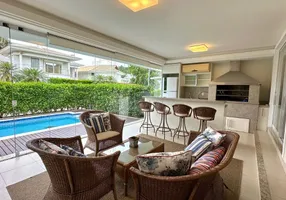 Foto 1 de Casa de Condomínio com 3 Quartos para alugar, 380m² em Cacupé, Florianópolis