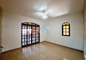 Foto 1 de Casa com 3 Quartos à venda, 204m² em Chácara Santa Maria, São Paulo
