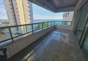 Foto 1 de Apartamento com 4 Quartos à venda, 200m² em Boa Viagem, Recife