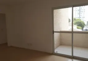 Foto 1 de Apartamento com 3 Quartos para alugar, 82m² em Água Fria, São Paulo