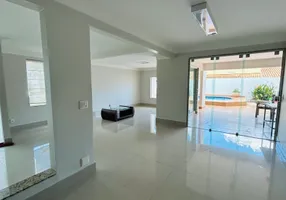 Foto 1 de Casa de Condomínio com 4 Quartos à venda, 354m² em Residencial Granville, Goiânia