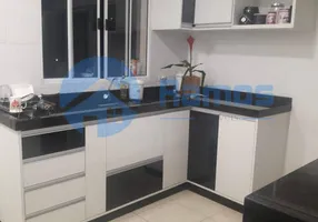 Foto 1 de Casa com 2 Quartos à venda, 152m² em Caucaia do Alto, Cotia