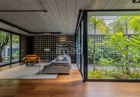Foto 1 de Casa com 3 Quartos para venda ou aluguel, 280m² em Alto da Lapa, São Paulo
