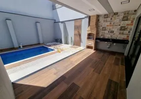 Foto 1 de Casa com 3 Quartos à venda, 187m² em Pinheiros, São Paulo