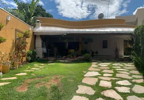 Foto 1 de Casa com 3 Quartos à venda, 200m² em Jardim Patrícia, Uberlândia