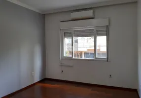 Foto 1 de Apartamento com 3 Quartos à venda, 78m² em Santana, Porto Alegre