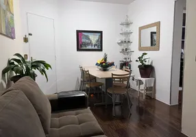 Foto 1 de Apartamento com 2 Quartos à venda, 55m² em JARDIM MARINA, Embu das Artes