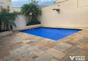 Foto 1 de Casa com 3 Quartos à venda, 374m² em Abadia, Uberaba