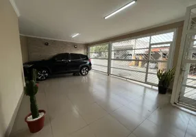 Foto 1 de Casa com 3 Quartos à venda, 300m² em Vila Carrão, São Paulo