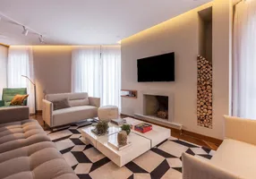 Foto 1 de Apartamento com 3 Quartos à venda, 205m² em Centro, Mogi das Cruzes
